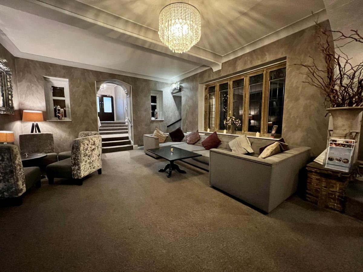 Stirk House Hotel Гісберн Екстер'єр фото